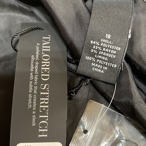 Lane Bryant Tailored Stretch women’s Jacket Size 18 - Picture 15 of 16